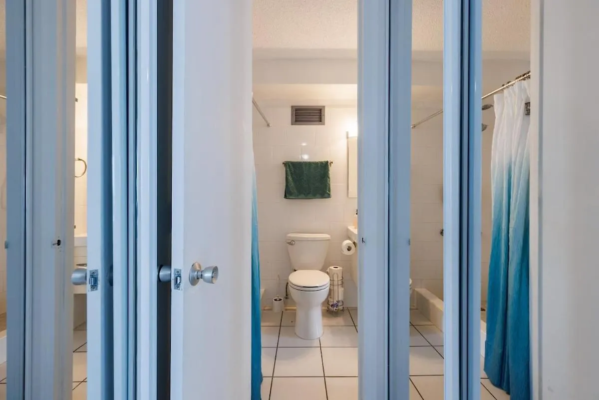 Condado Apt- Private Beach, Pool, & Family Ready! San Juan Porto Riko
