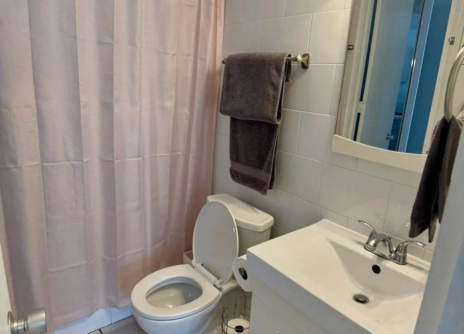 Condado Apt- Private Beach, Pool, & Family Ready! San Juan 0*,  Porto Riko